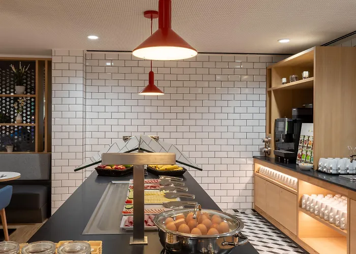 Hotel Express Hamburg South A7 As42, An Ihg Dohle