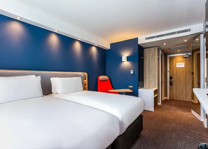 Hotel Express Hamburg South A7 As42, An Ihg 3*